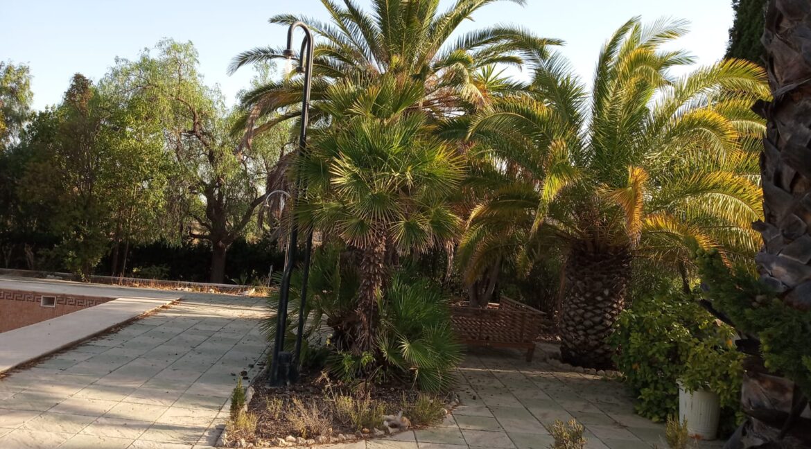 15fa3bce-53e6-4613-828d-59cfb4c7de65