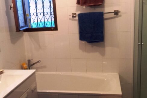 20140911_194008 640x360