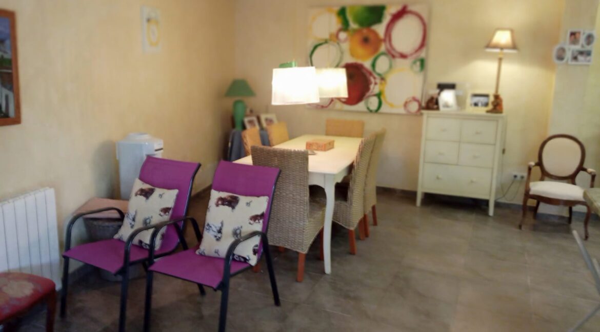 547122eb-badc-42f5-ac1b-cf8e91dba7fc