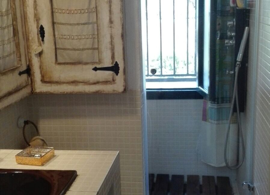 59cc0ef9-56ce-4934-b9cd-ee446965618b