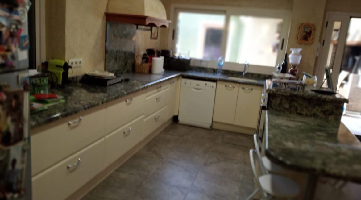 95e532a1-8a34-42e6-b7b1-1a24667e9d6d