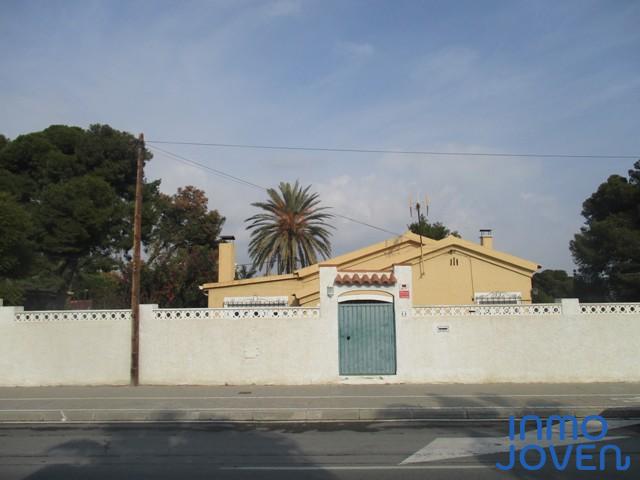 Chalet en VISTAHERMOSA