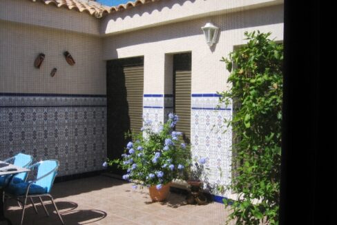 PATIO CENTRAL 038