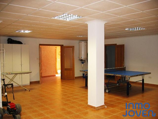 SOTANO SALA DE JUEGOS 030